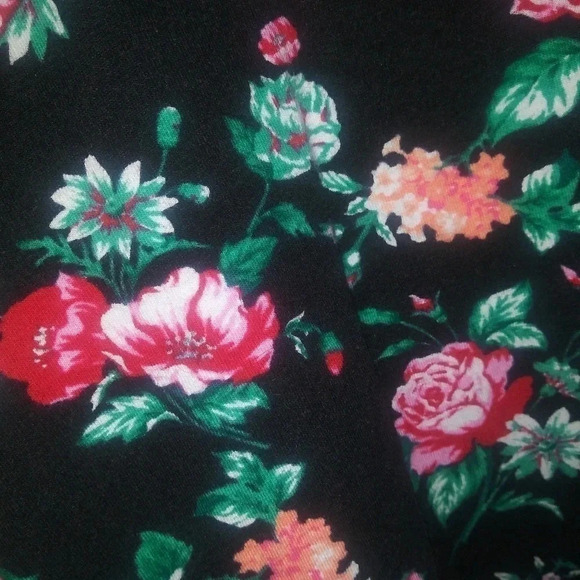 Plus Size Wet Seal Tee-NWOT - Picture 7 of 7